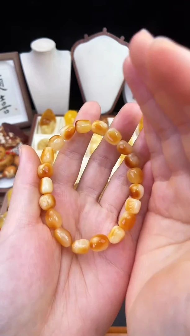 琥珀未镶嵌珠宝奇石柒月