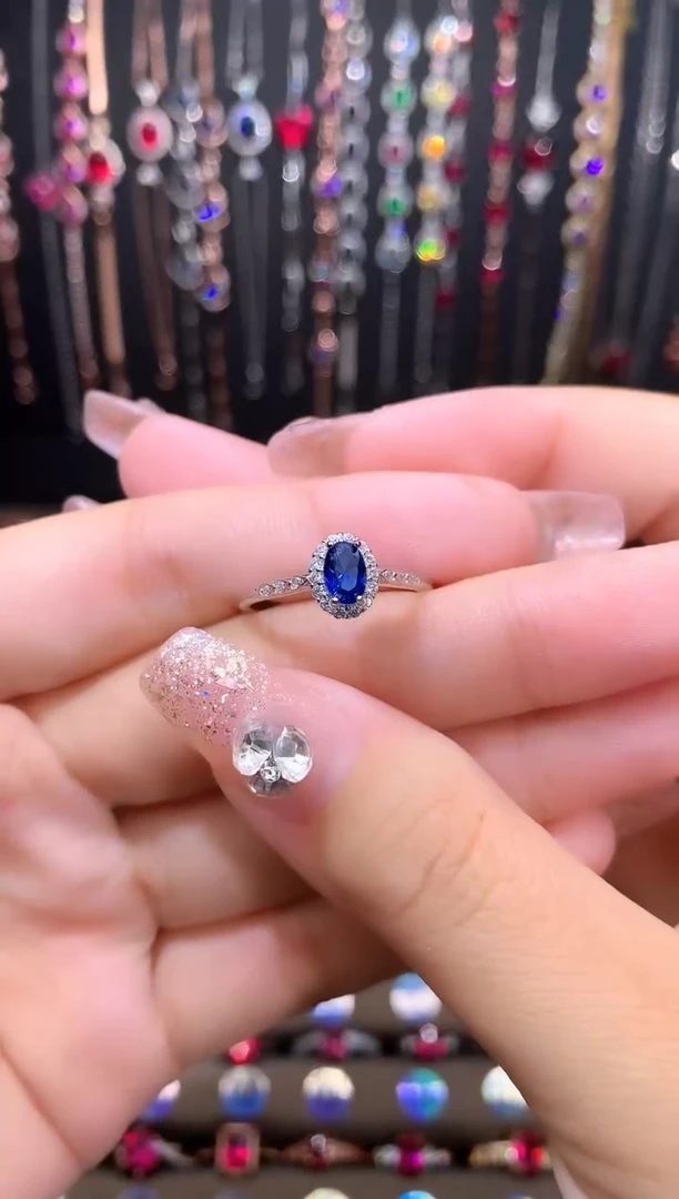 蓝宝石戒指银S925镶嵌46银色