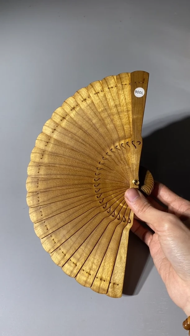 【闪购商品】金丝楠木雕900号15cm金丝楠木小叶桢楠扇子