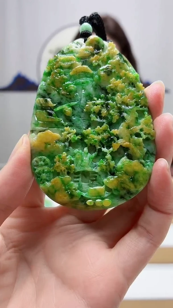 未镶嵌定制翡翠枫4829zm-毛货挂件