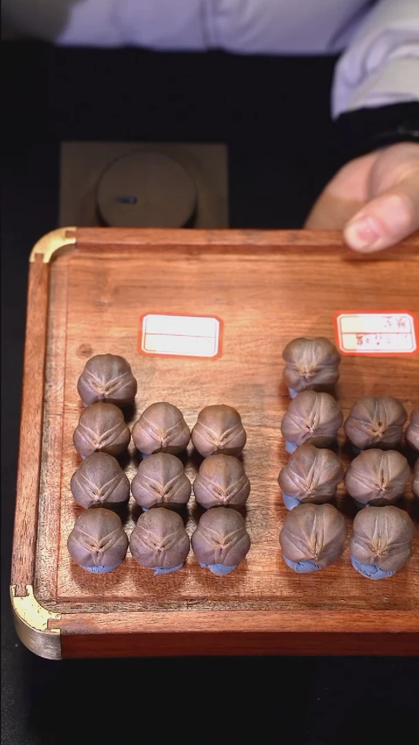 手串/手链橄榄核.......2.4四花奋斗小鸟