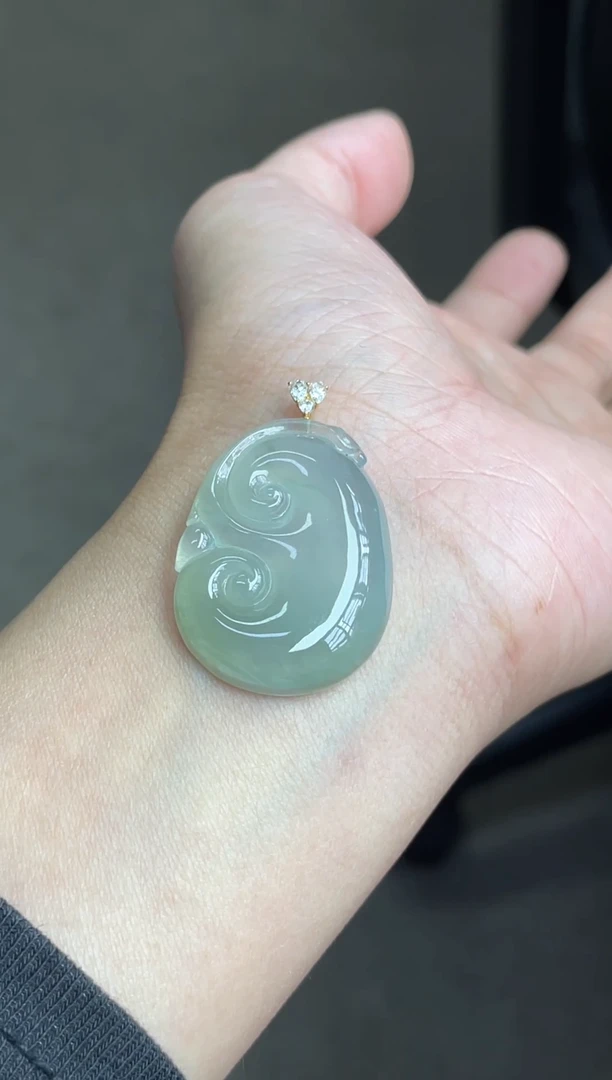 颈饰18K金镶嵌翡翠（20号链接）A货纯天然缅甸翡翠如意吊坠