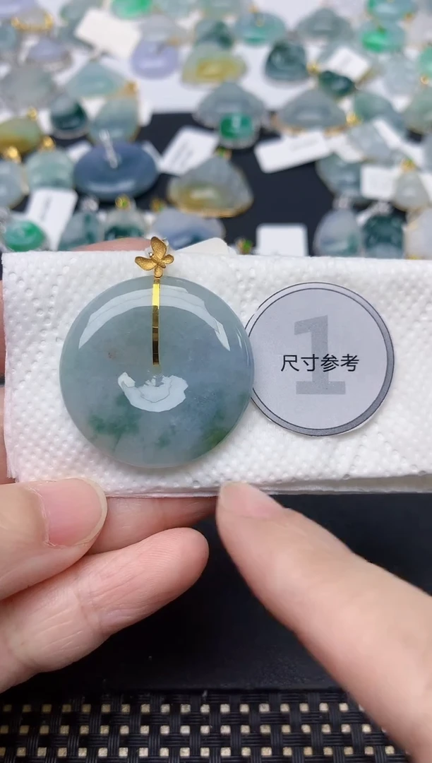 颈饰18K金镶嵌翡翠天然缅甸A货翡翠