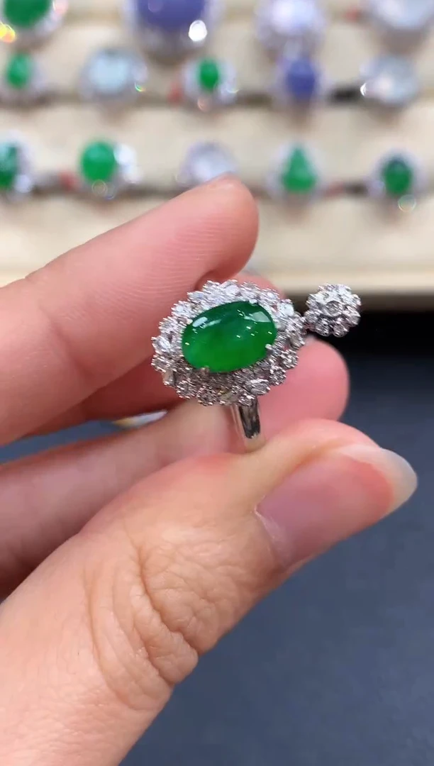 【闪购商品】翡翠戒指18K金镶嵌B117