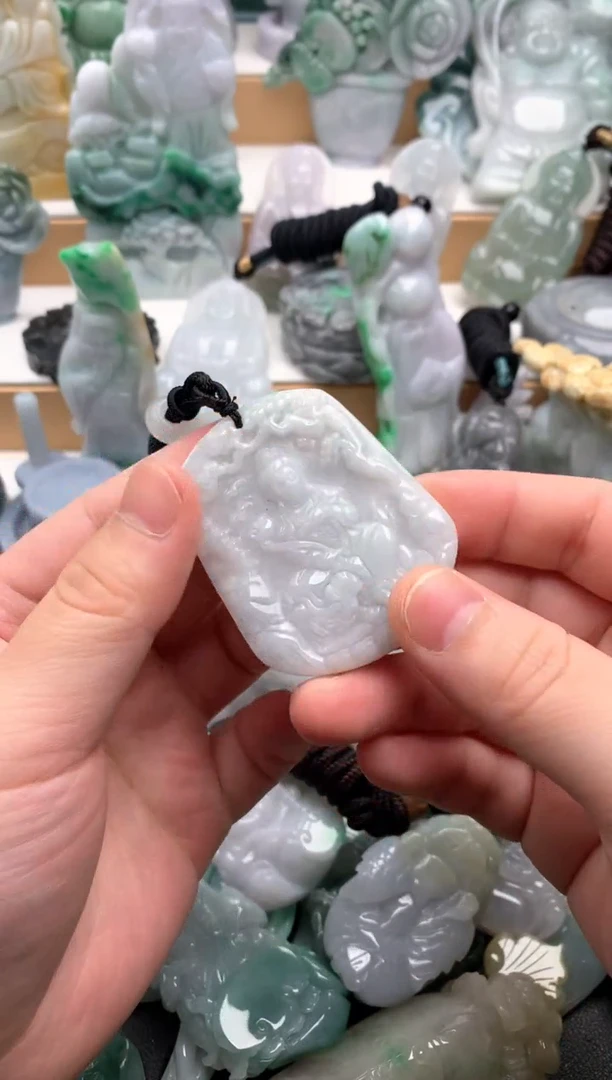 吊坠(不含链)未镶嵌翡翠1