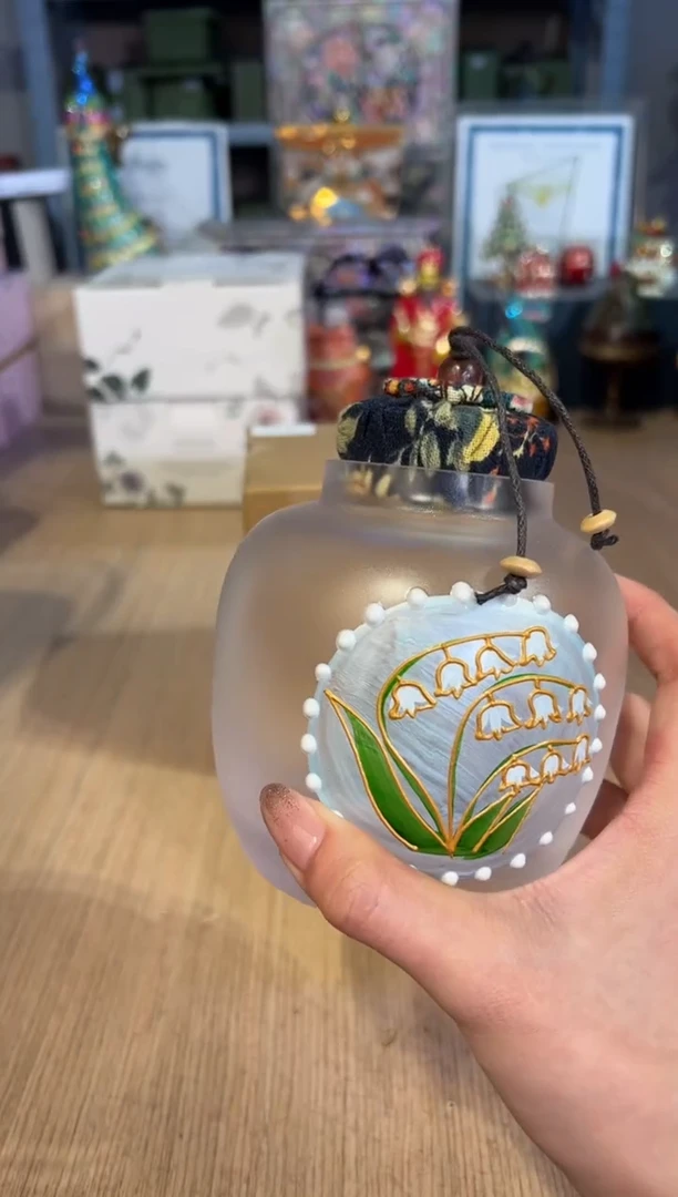 【闪购商品】杯10山茶花茶叶罐