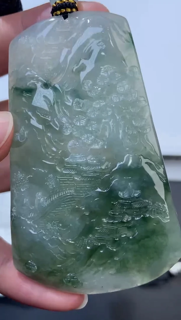 未镶嵌挂件翡翠378981  多人