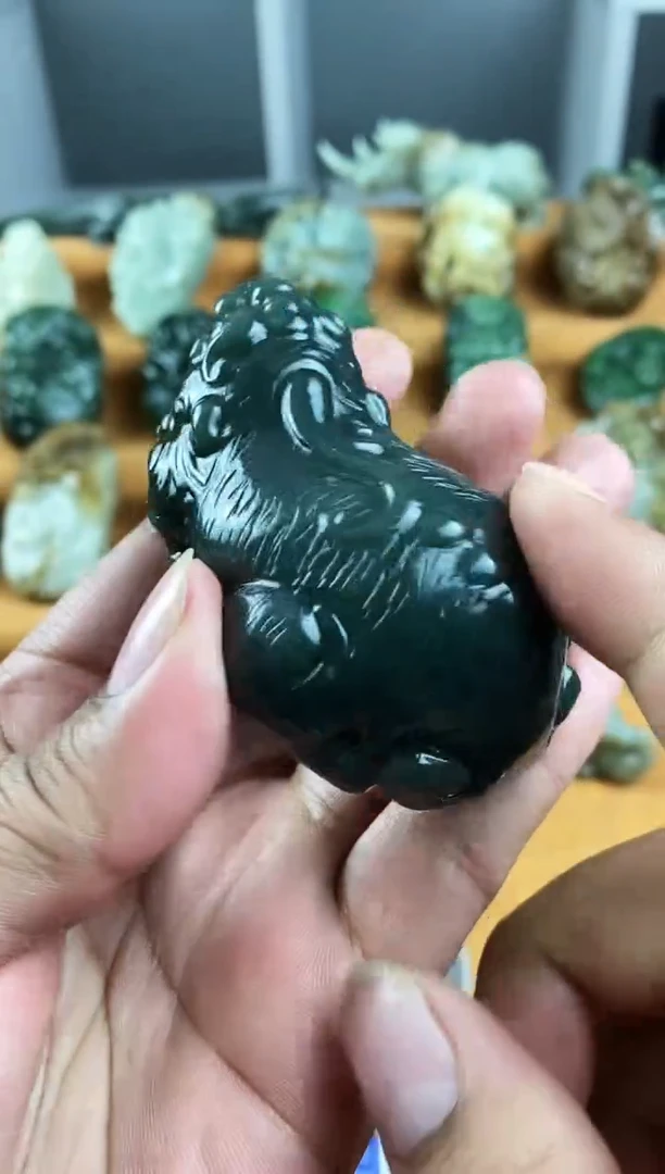 未镶嵌和田玉把件1