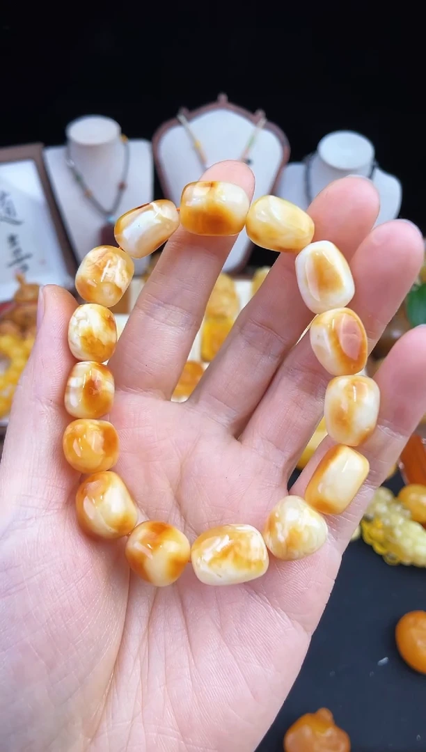 未镶嵌琥珀珠宝奇石多***爱柒月