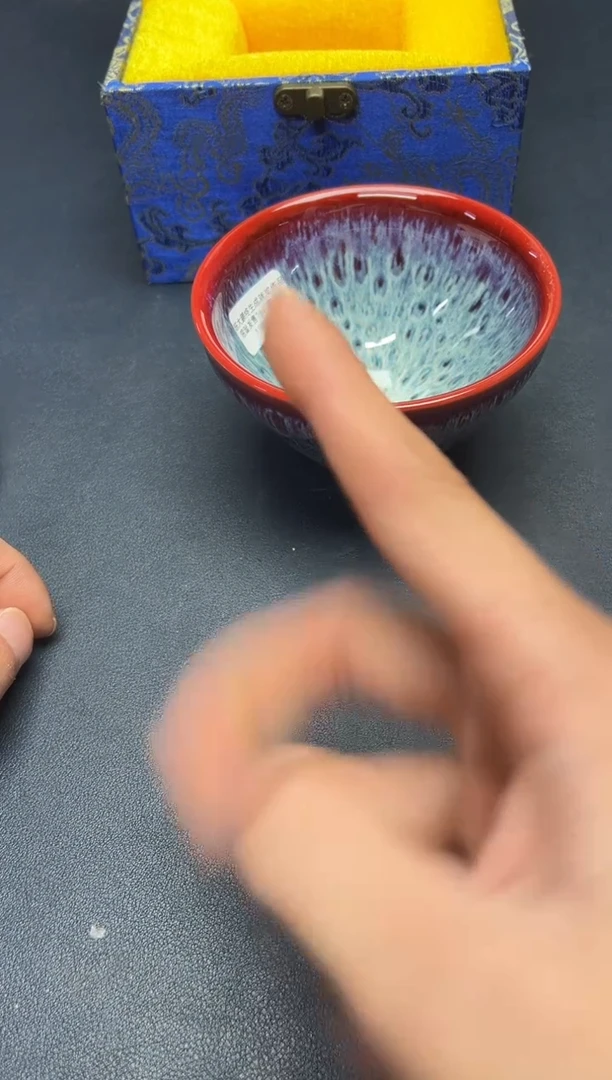 茶盏小**?222222222222222