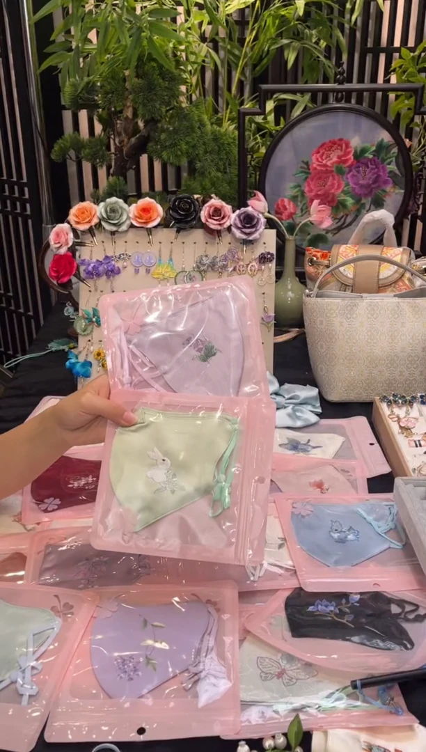 织绣?非遗苏绣手工饰品