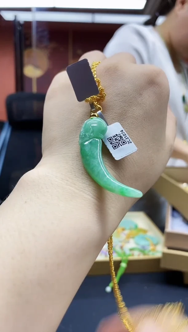 颈饰未镶嵌翡翠翡翠吊坠