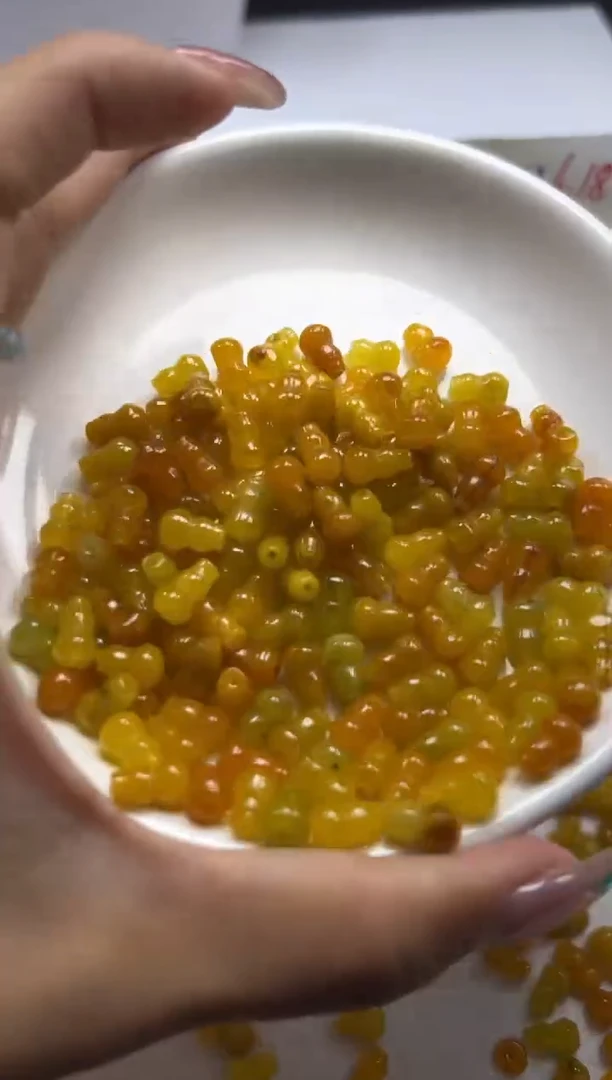 翡翠未镶嵌颈饰W815黄翡葫芦9*6mm*10颗