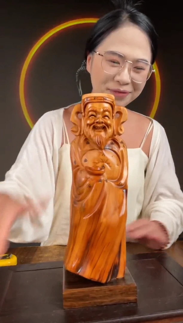 柏木（崖柏）手工摆件,先抢先得! 编号:56