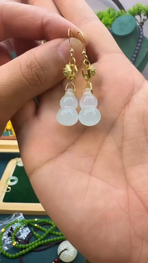 翡翠14K金镶嵌耳饰E170