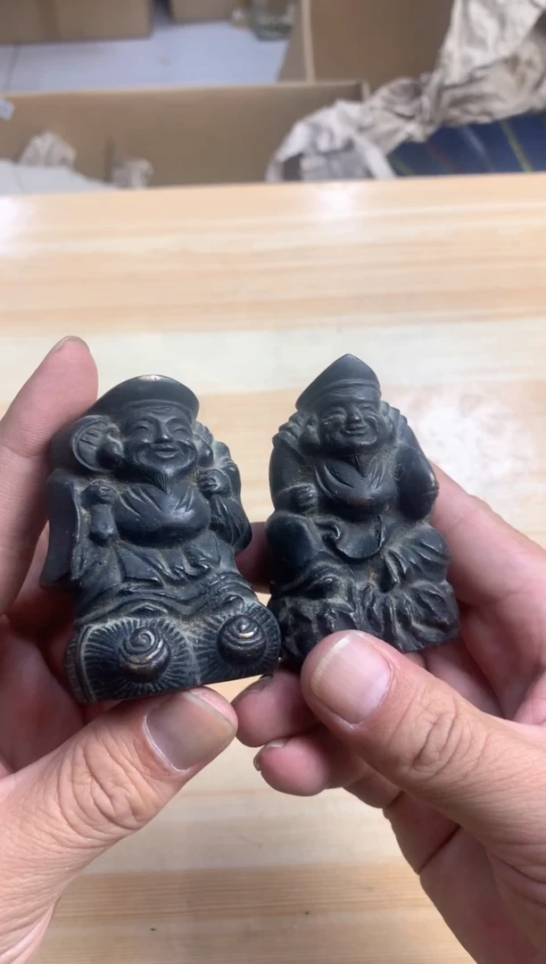 默认微瑕，no退no换，介意勿拍