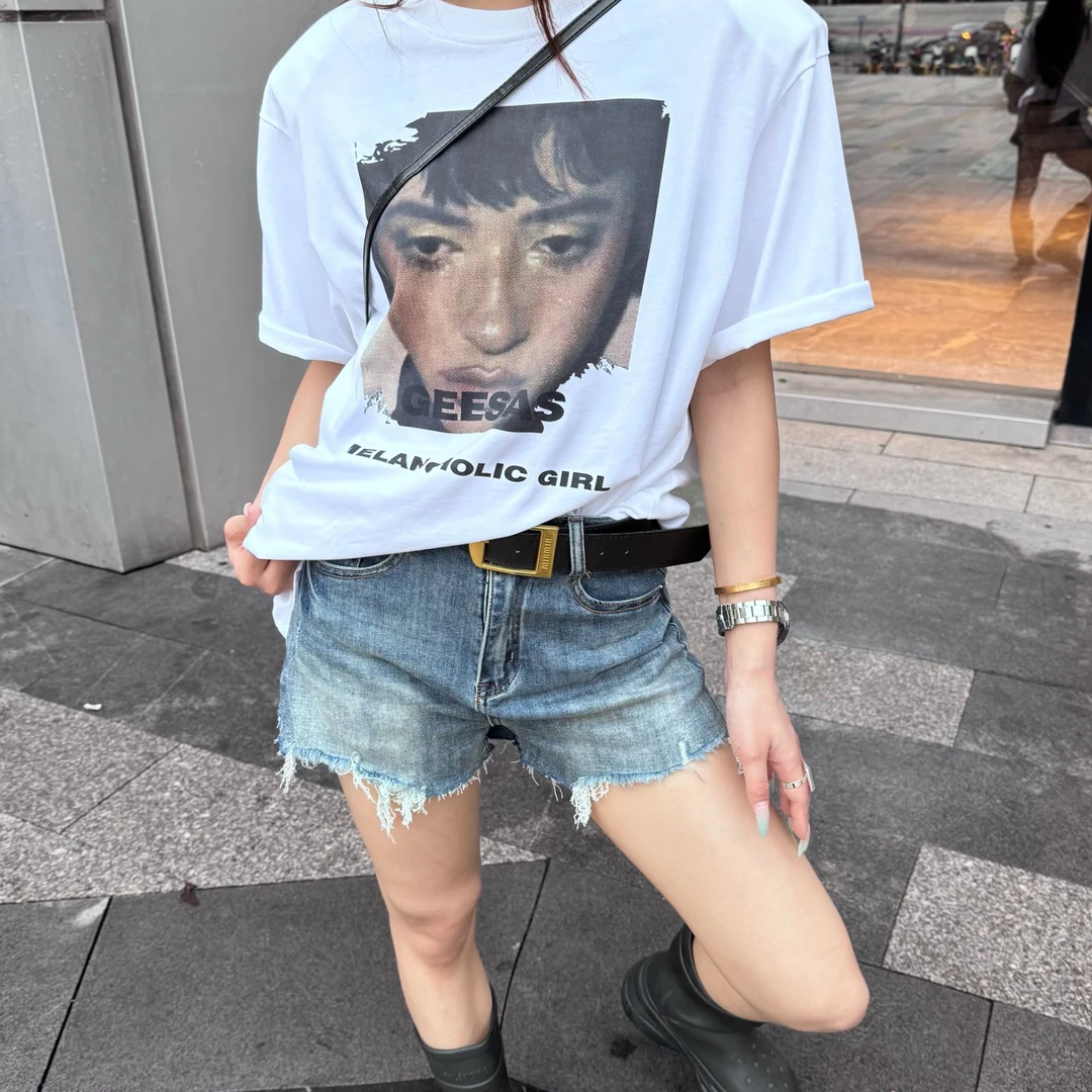 CAN CAN【街头毛边16118】高腰显瘦薄款弹力时尚百搭牛仔短裤