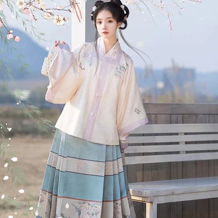 【年末孤品亏本甩卖③】 汉服汉元素默认微瑕马面宋制中国风