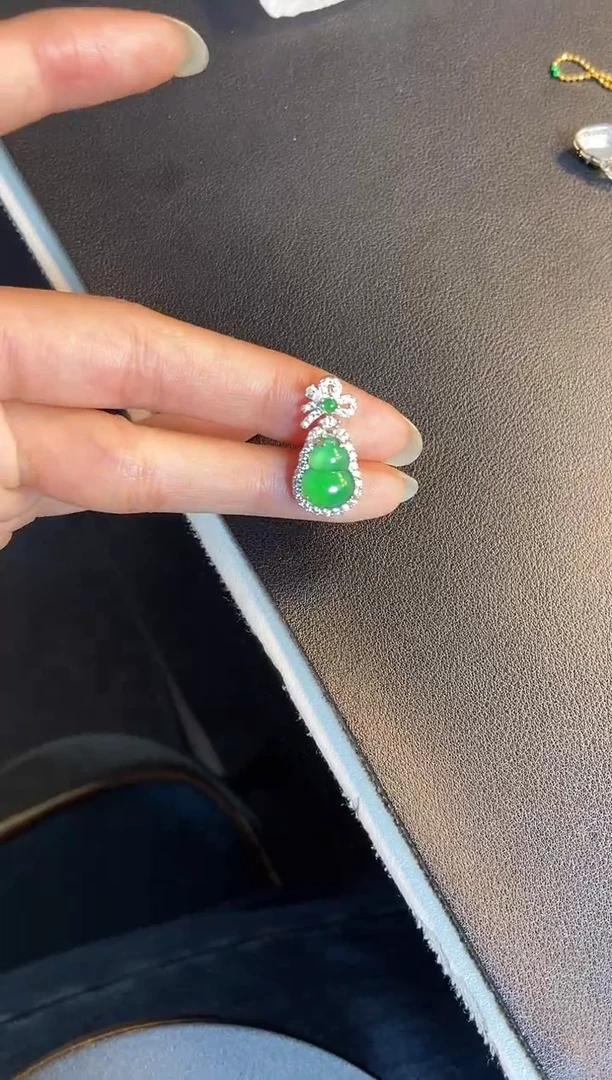 吊坠(不含链)银S925镶嵌翡翠1