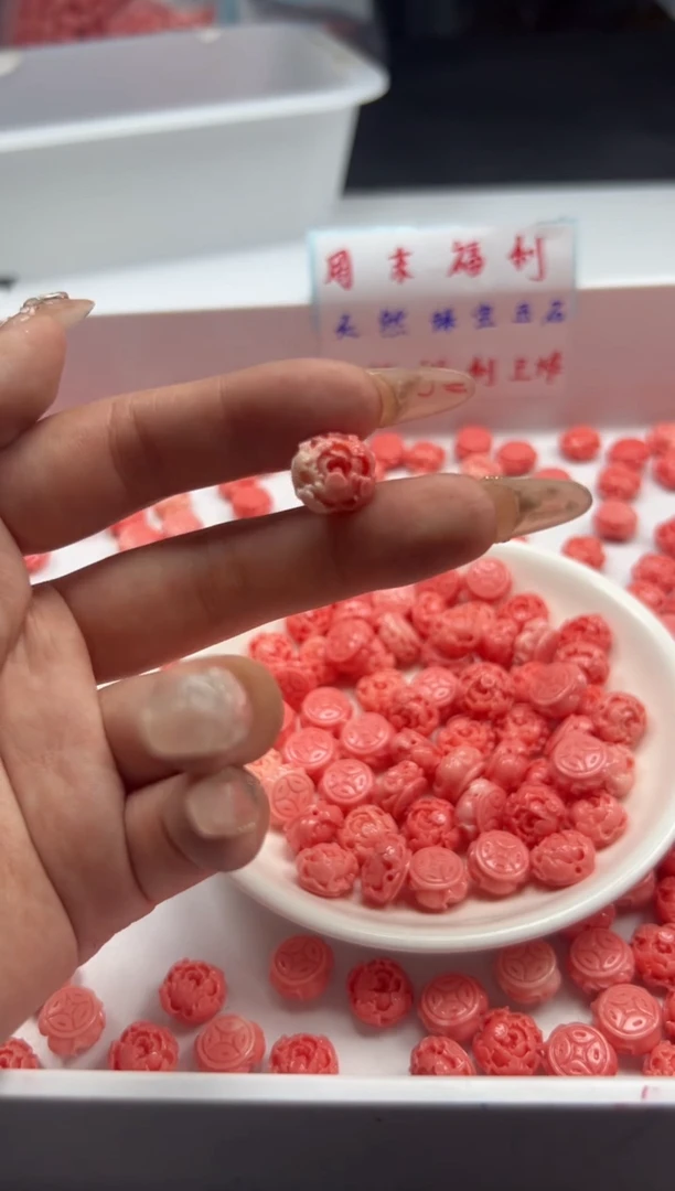 未镶嵌拼合珍珠（马贝珠）颈饰x455女*王贝小牡丹花*5颗