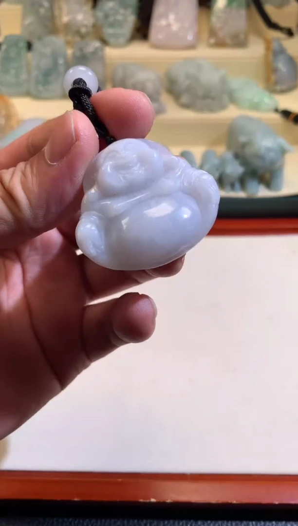 翡翠未镶嵌颈饰6/09/050