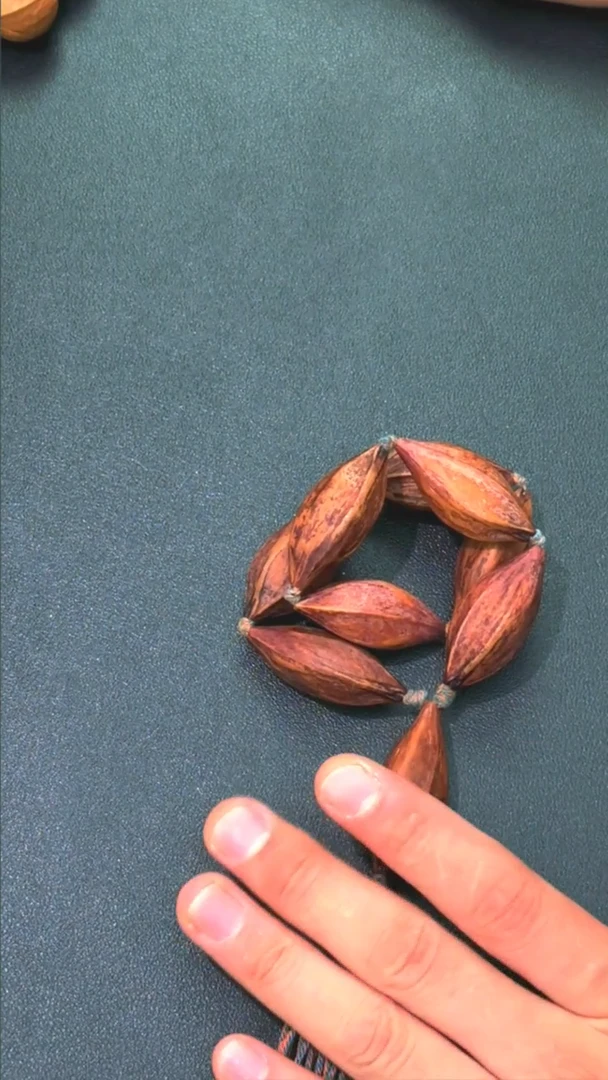 橄榄核手串/手链-----紫皮手持