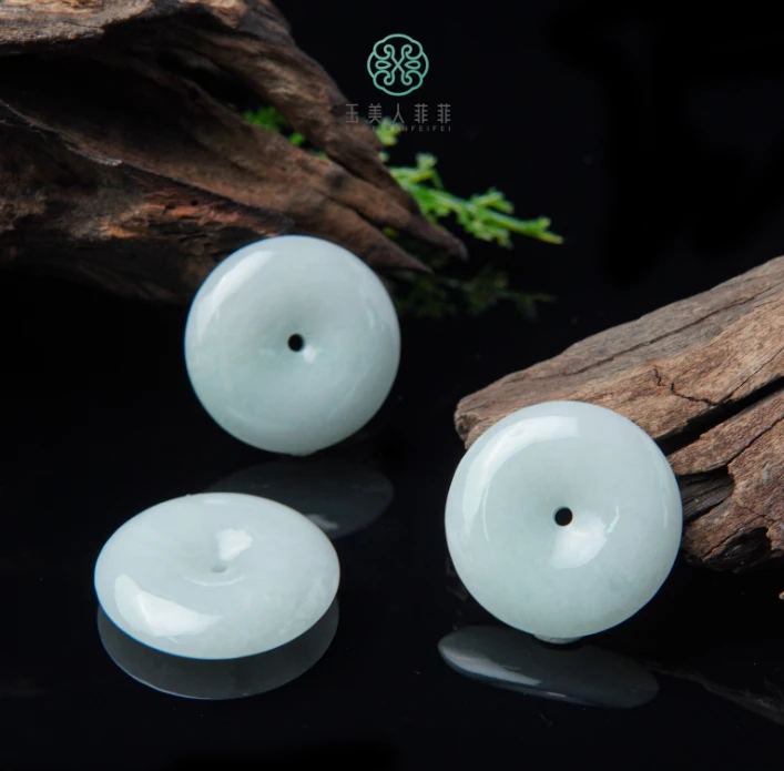 菲菲珠宝好丨翡翠平安扣吊坠~多样性发一