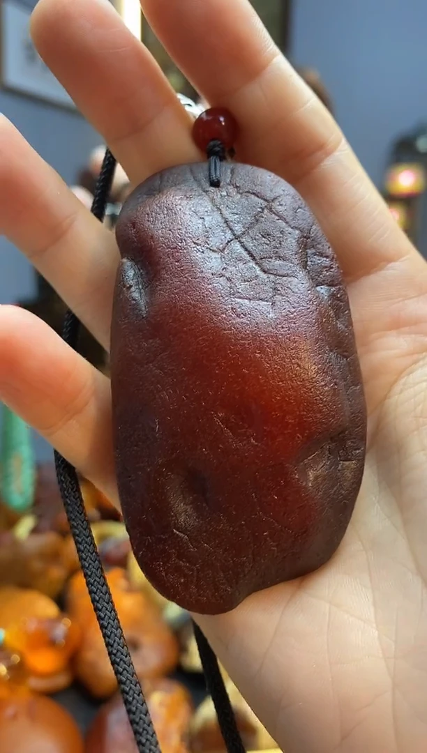 琥珀颈饰未镶嵌吊坠