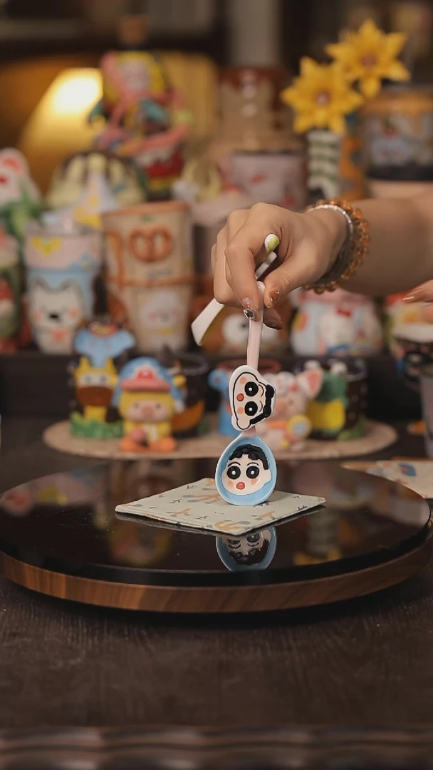 随机景德镇釉下彩绘设计师款式陶瓷