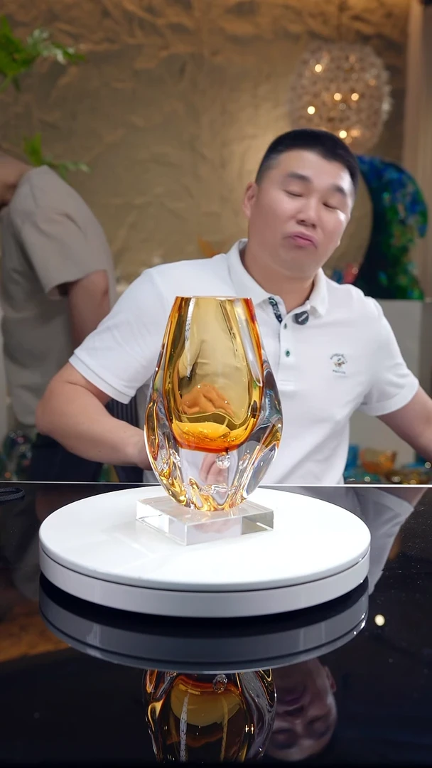 琥珀金设计款水晶琉璃花器