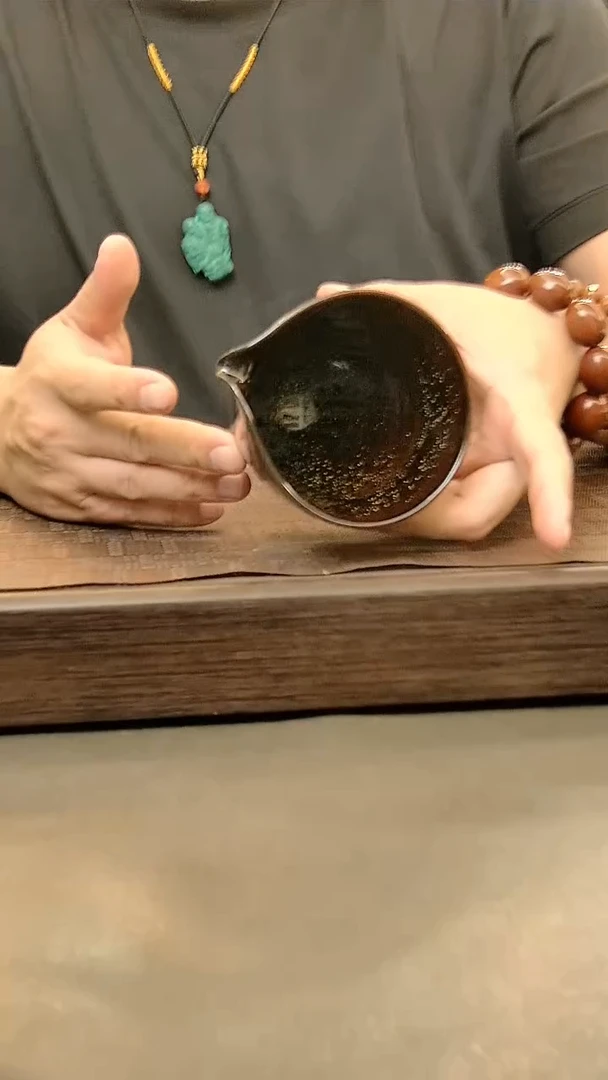 茶盏646.。。。。。。。