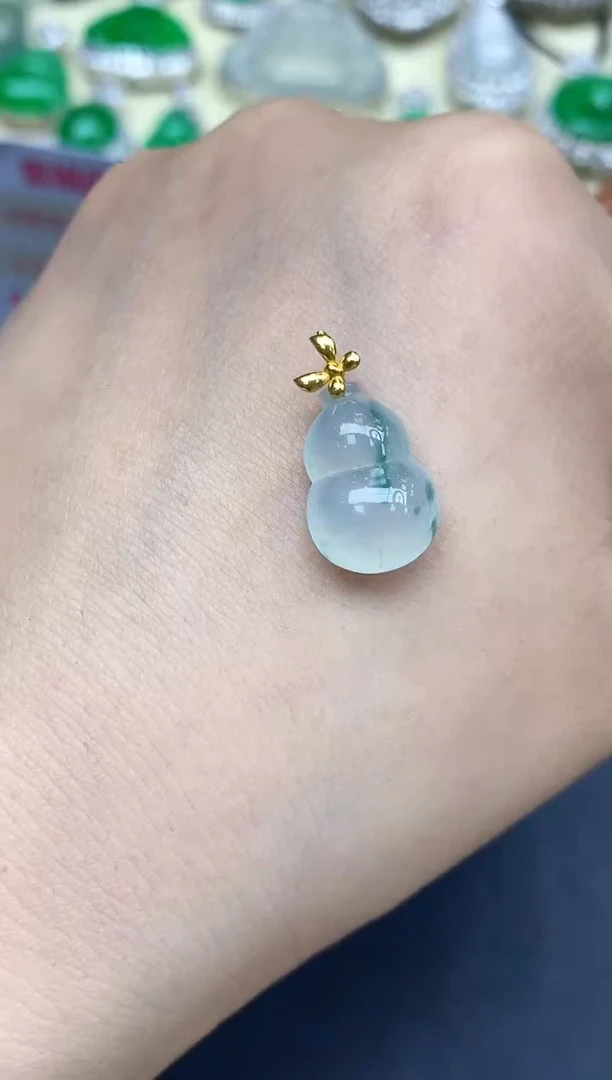 颈饰18K金镶嵌翡翠161-中国好珍宝