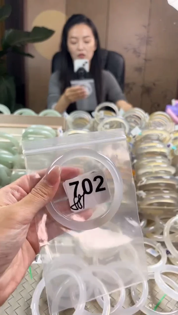 手镯玛瑙/玉髓未镶嵌702