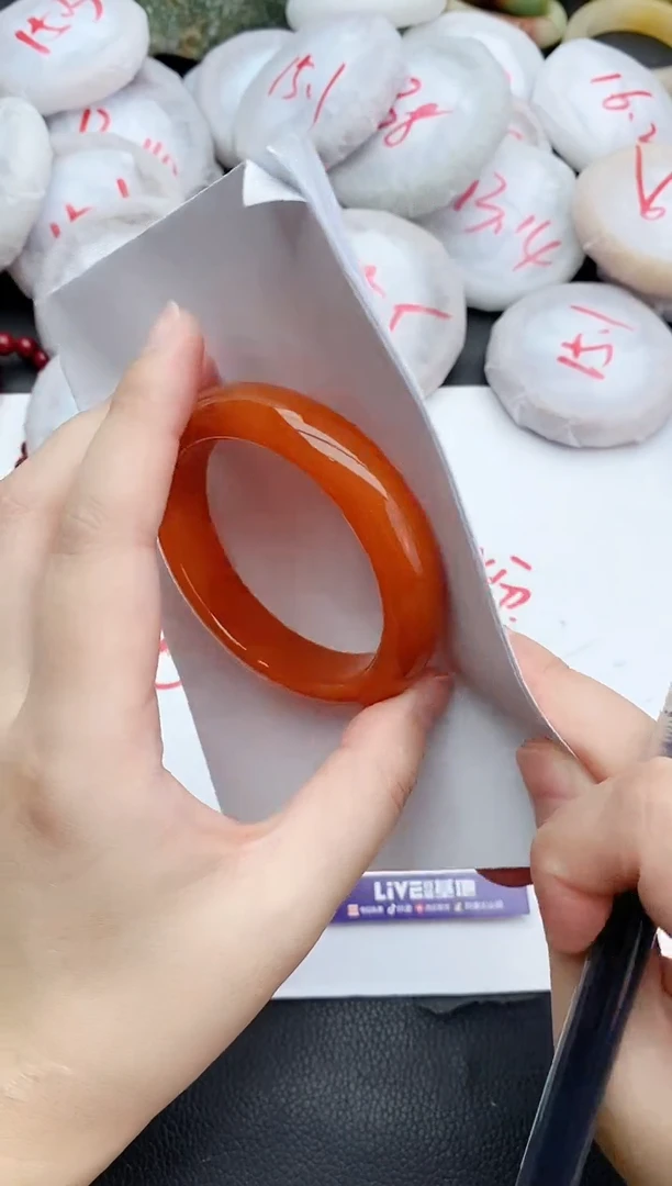 未镶嵌手镯石英质玉122+54/55