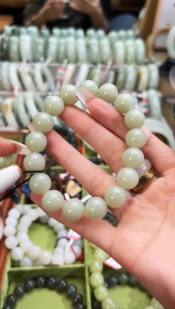 未镶嵌手串和田玉完**K迪克兰手串卡12