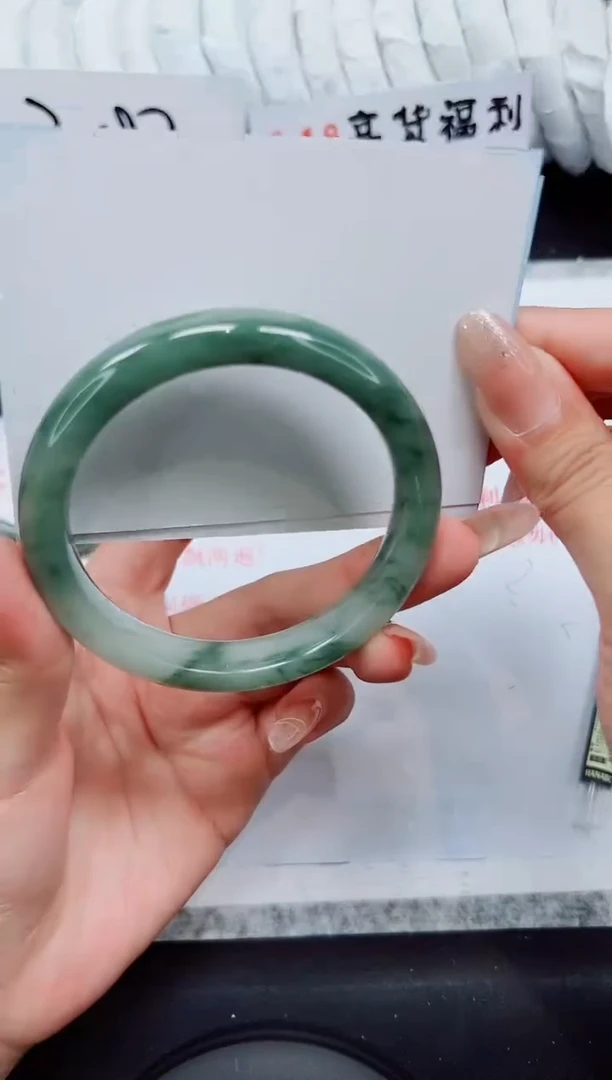 石英质玉手镯未镶嵌A181-60