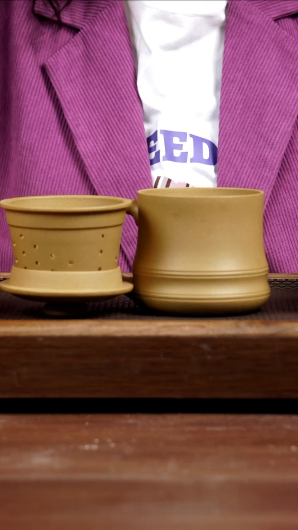 【闪购商品】紫砂茶壶黄金段盖杯390CC