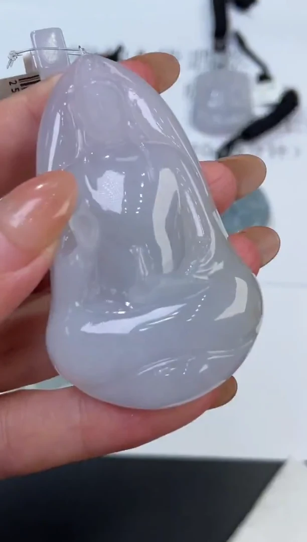 未镶嵌挂件翡翠378615  多人