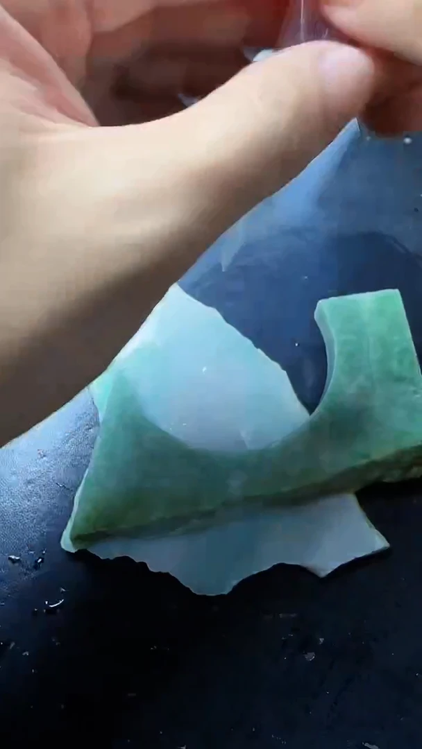 翡翠挂件未镶嵌慎*047翡翠