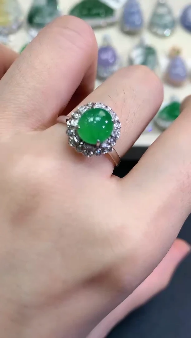 【闪购商品】翡翠戒指18K金镶嵌B136