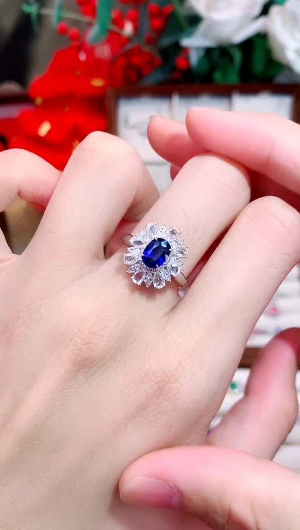 蓝宝石戒指18K金镶嵌0.99ct/天然宝石/七天无理由