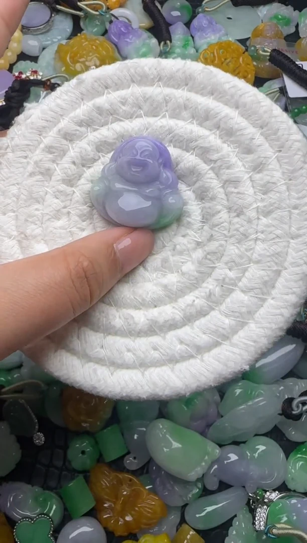 颈饰未镶嵌翡翠缅甸翡翠吊坠