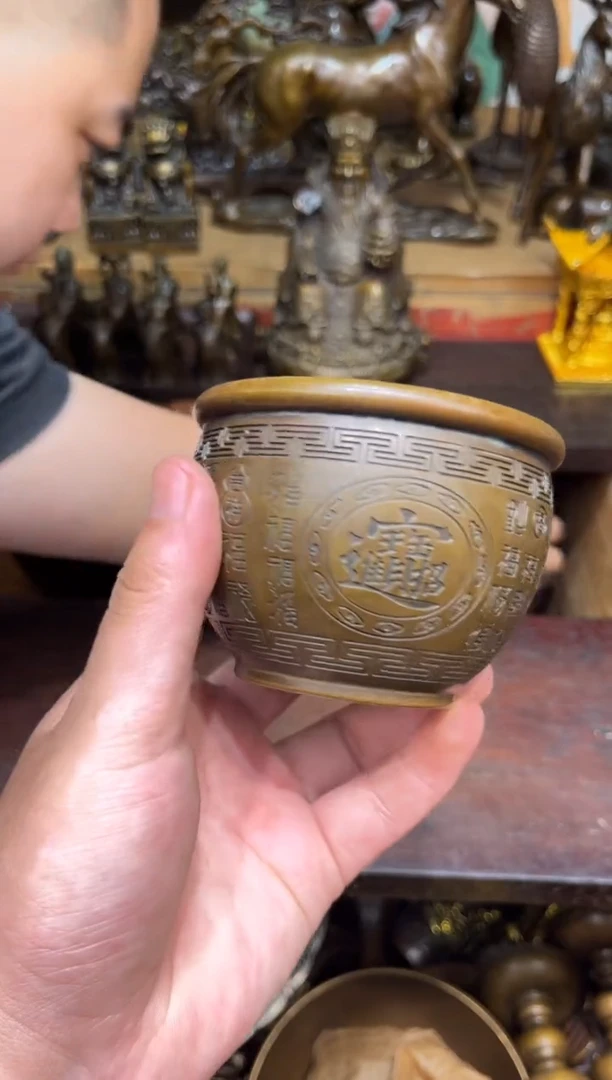 A瑞瑞古铜阁专属链接011