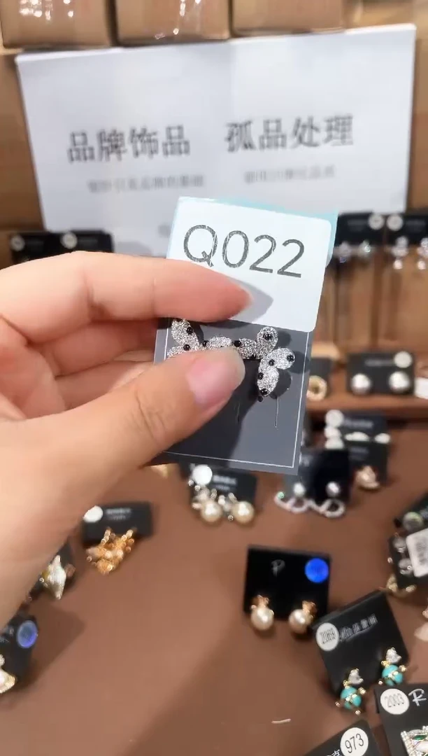 合金925银锆石Q022