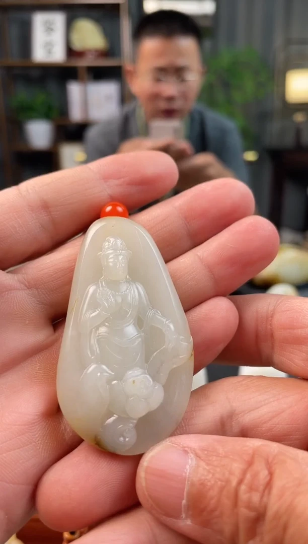 和田玉未镶嵌吊坠(不含链)观音