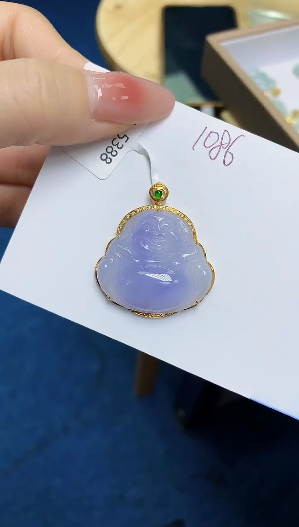 翡翠18K金镶嵌颈饰 天然缅甸翡翠A货