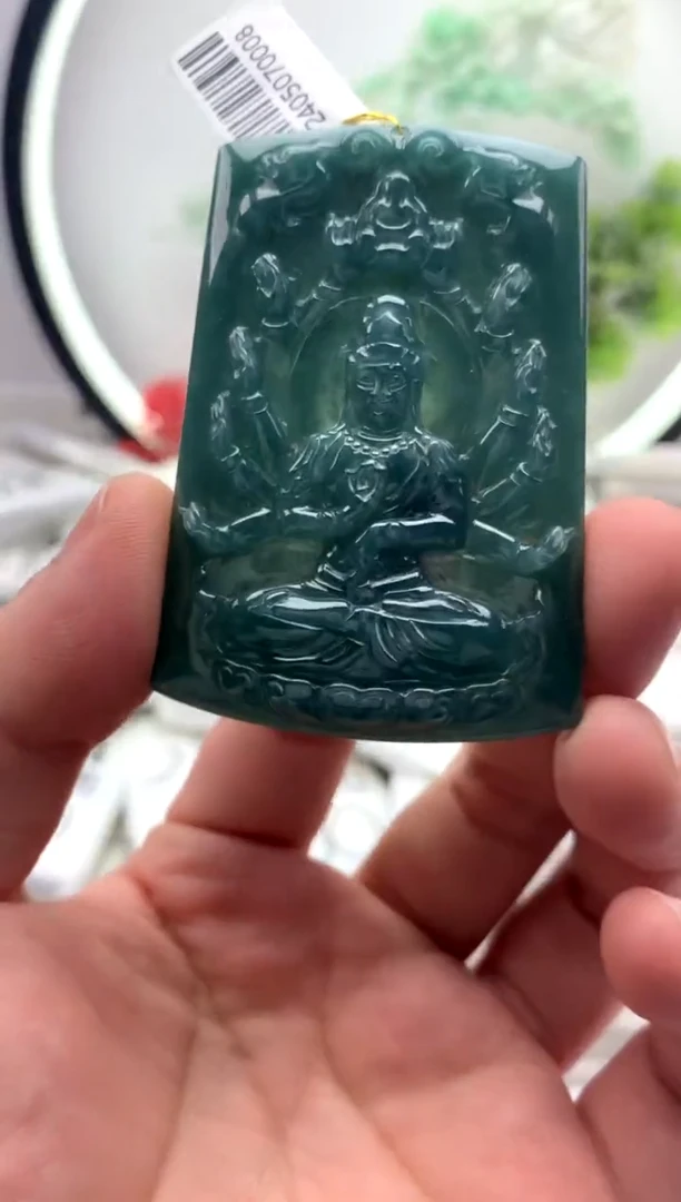 【闪购商品】翡翠颈饰未镶嵌千手观音