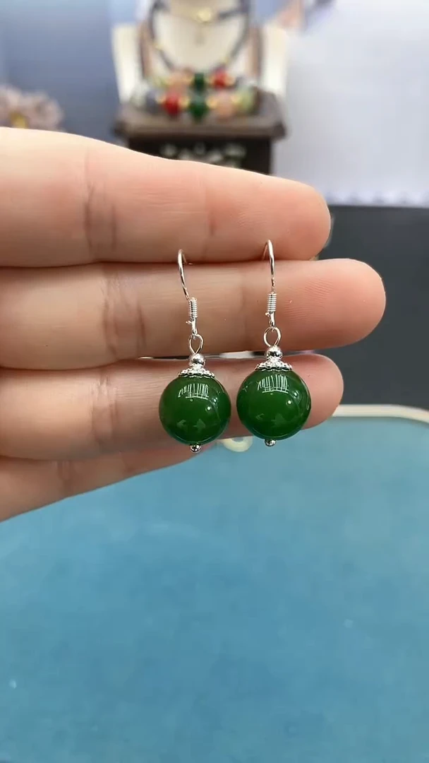 和田玉银S925镶嵌耳饰12mm碧玉耳钩福利