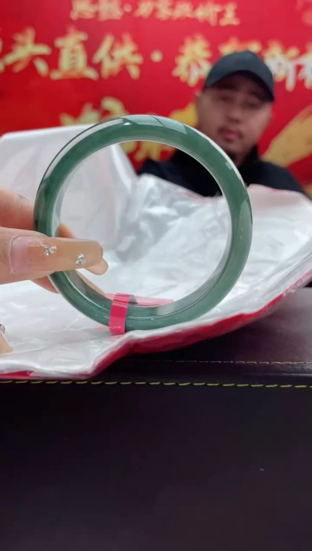 【闪购商品】翡翠手镯未镶嵌8翡翠手镯