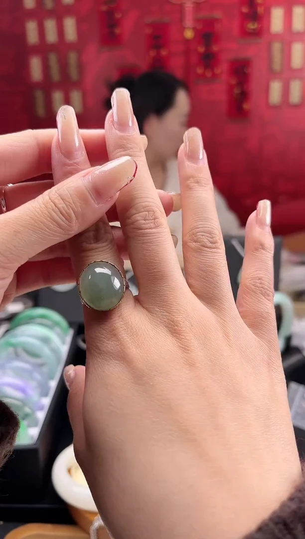 【闪购商品】翡翠戒指18K金镶嵌戒指